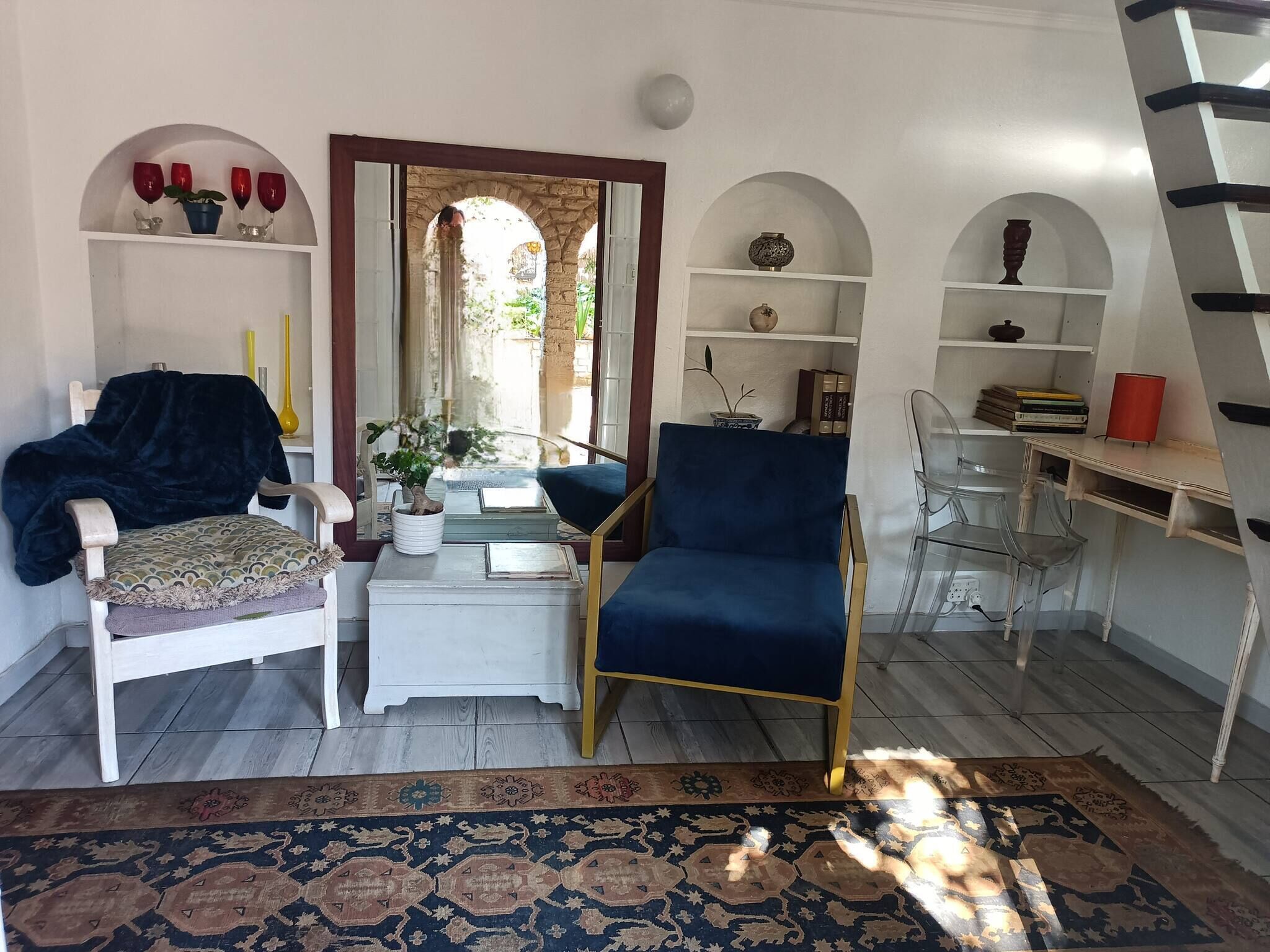 Character Cottage With Balcony In Peaceful Garden - Randburg