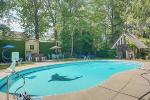 Beheizter Pool