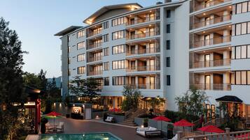 Bagian depan properti