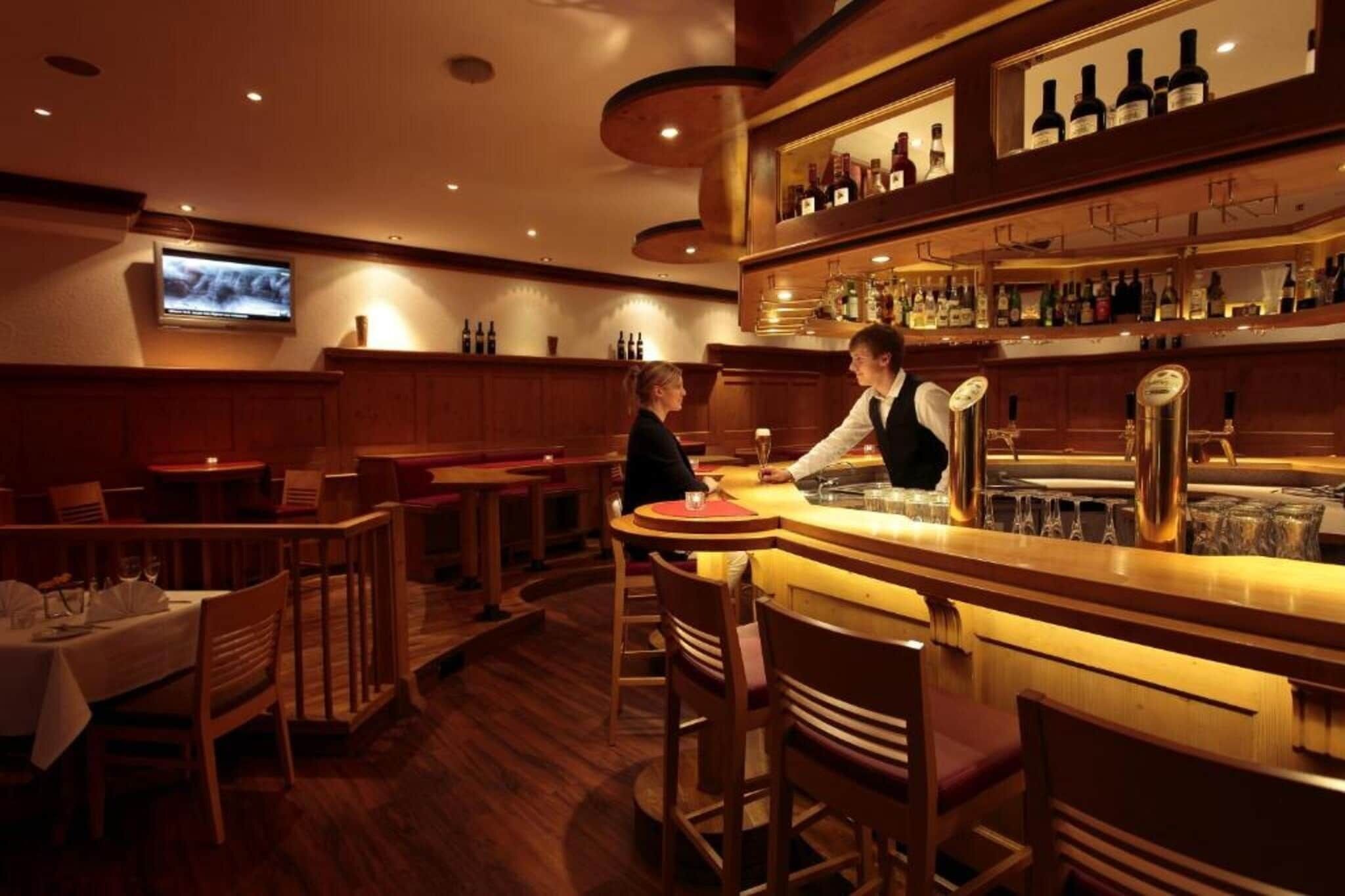 Bar (in der Unterkunft)