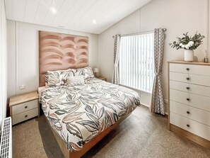 3 bedrooms - Willerby Portland - UKC9613 (Towyn)