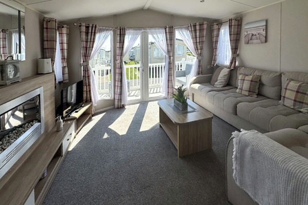 Open plan living space | Willerby Sierra - North Wales Holidays, Towyn