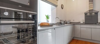 The Cottage - UKC9711