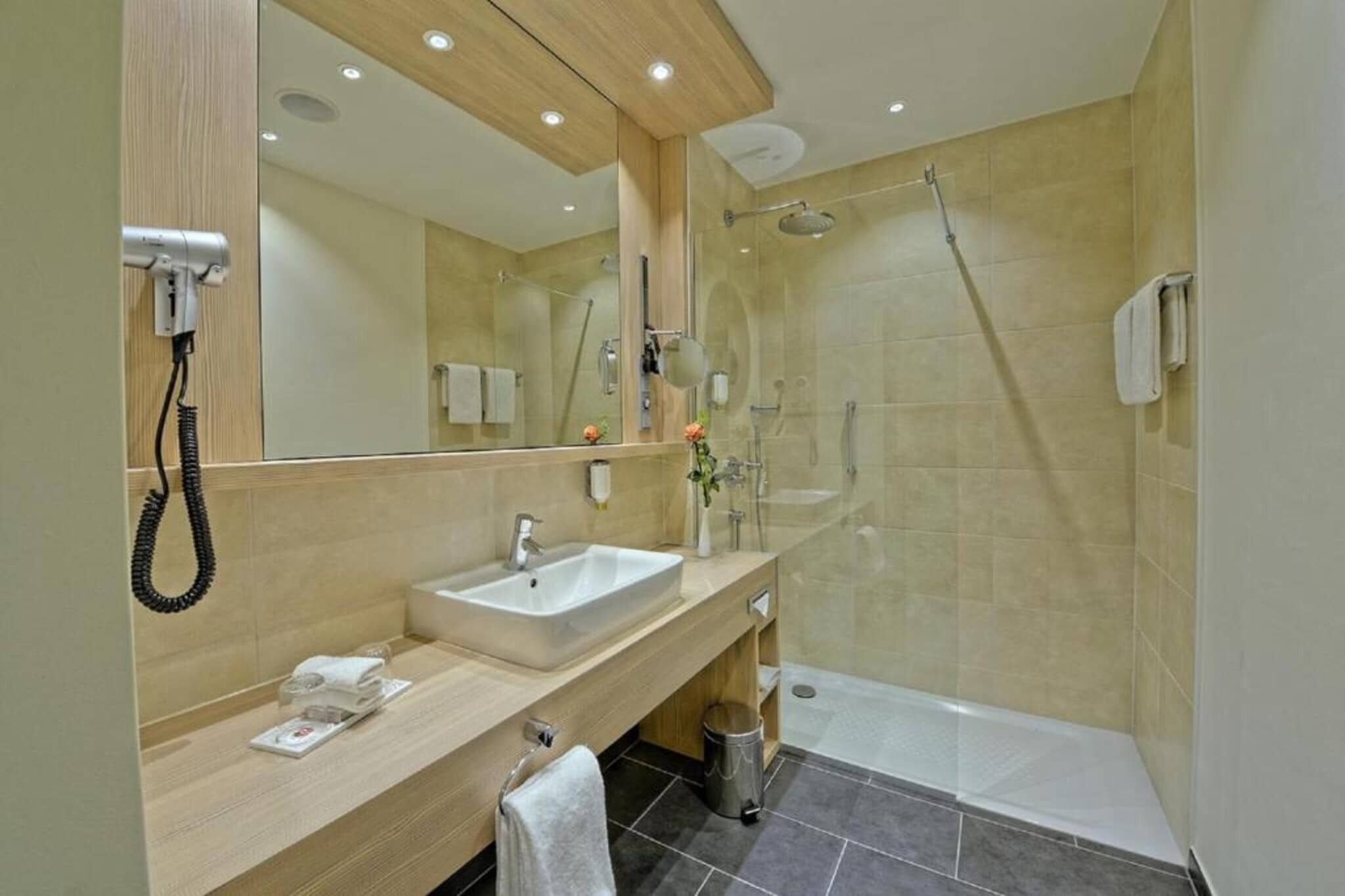 Dusche, Haartrockner