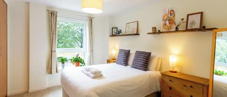 2 habitaciones, internet y ropa de cama