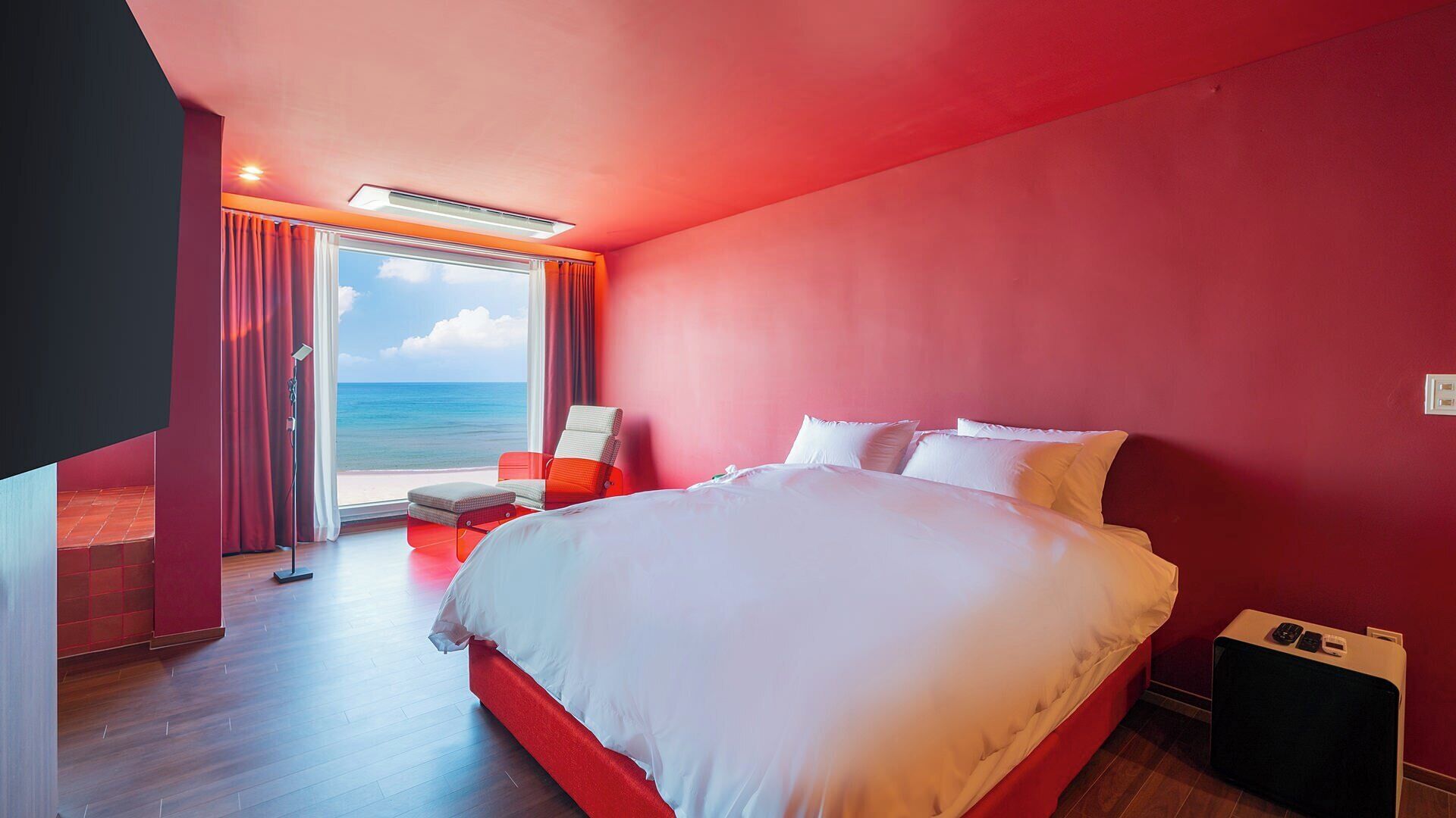 Standard Room, Balcony, Ocean View | Free WiFi