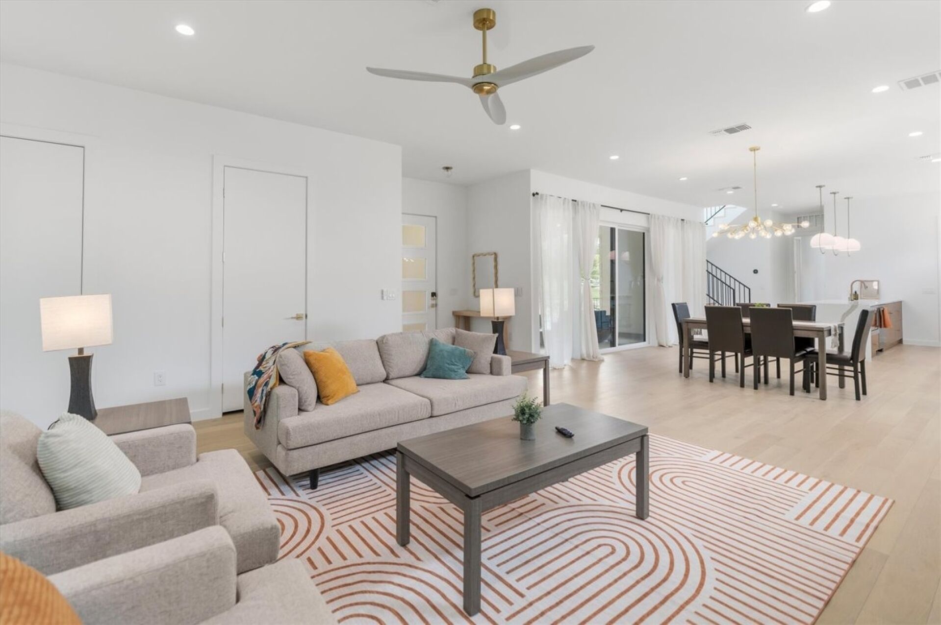 Leander 5br 3ba | Modern Home, Gated Community - Cedar Park, TX