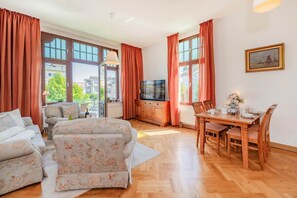 Fernseher