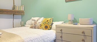 4 bedroom accommodation in Chelsworth