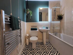 Towels - 2 bedroom accommodation in York (York)