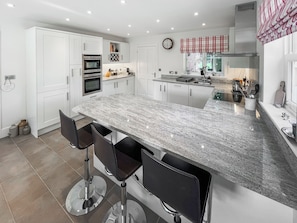 Dishwasher - 4 bedroom accommodation in Tetford (Tetford)