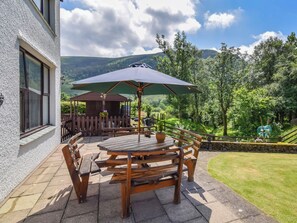 Outdoor dining - 2 bedroom accommodation in Ennderdale (Ennderdale)
