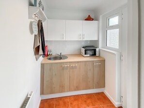 Private kitchen - 1 bedroom accommodation in Newquay (Newquay)