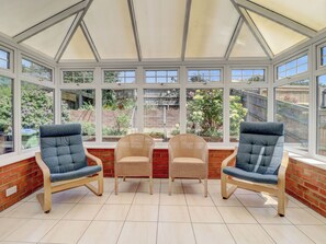 Interior - 3 bedroom accommodation in Seaford (Seaford)