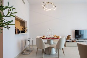 Apartment, Balkon | Speisen