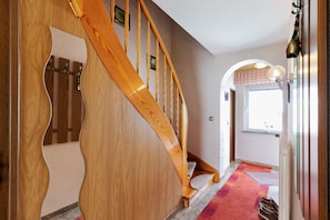 Interior - Apartment 'Country Idyll – Nostalgia' with Shared Terrace and Wi-Fi (Ortenberg)