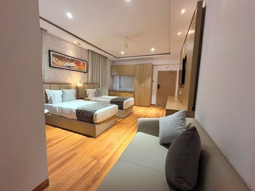 Hotel Tulip Hyderabad Airport Zone