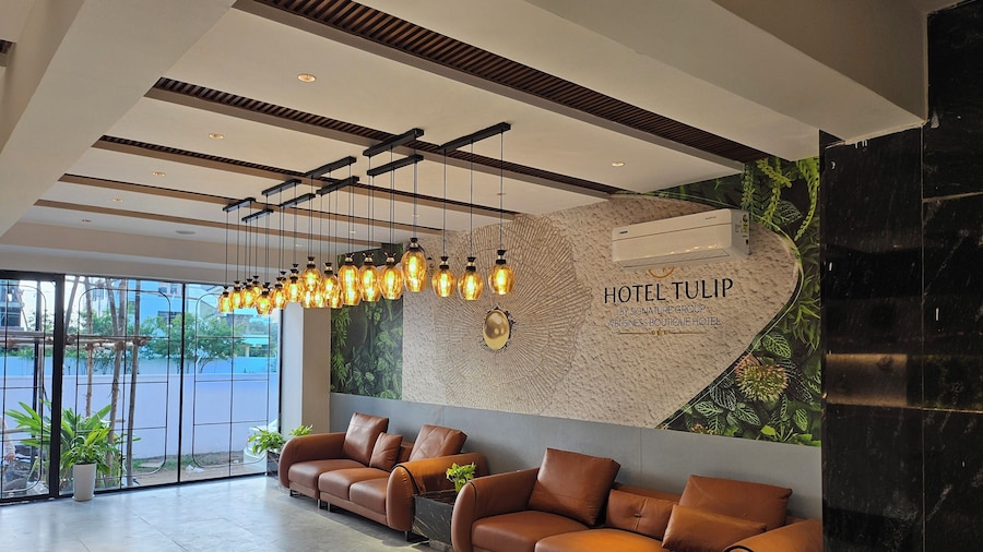 Hotel Tulip Hyderabad Airport Zone
