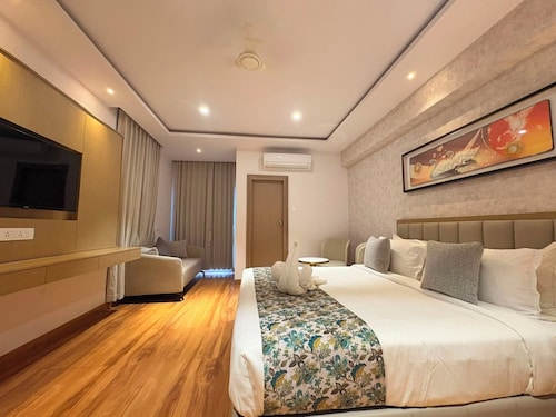 Hotel Tulip Hyderabad Airport Zone