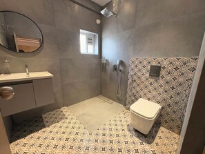 Bathroom - Hotel Tulip Hyderabad Airport Zone (hyderabad)