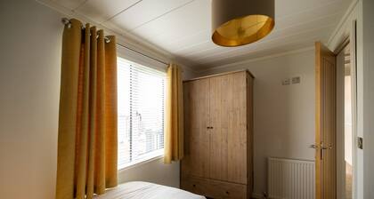 Kabine-Ensuite mit Dusche-3-bedroom-no-pets