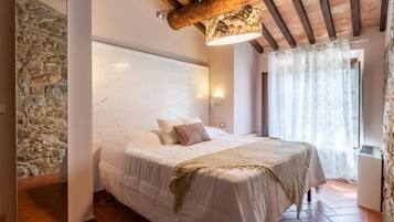 Appartement, balcon, vue cour intérieure