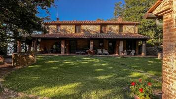 Villa, balcon, vue cour intérieure | Extérieur