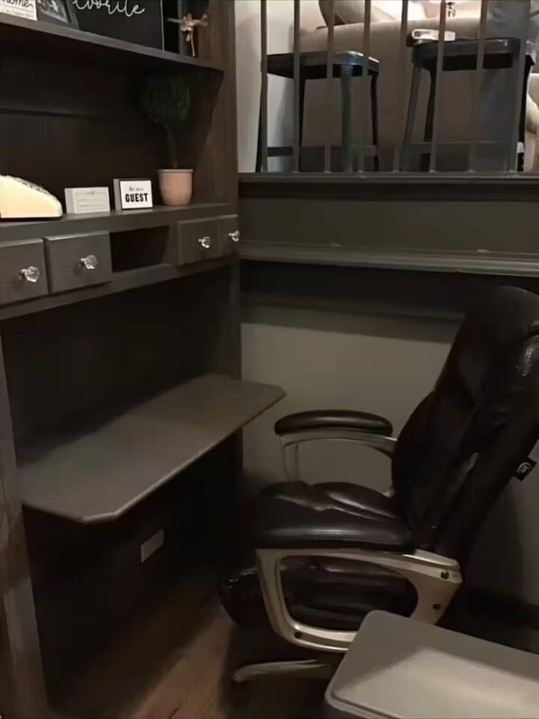 Interior - The Schoolhouse Loft (Clearfield)