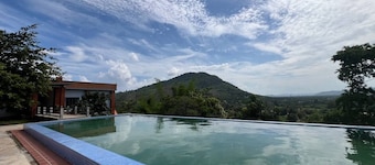 Hidden Valley Resort