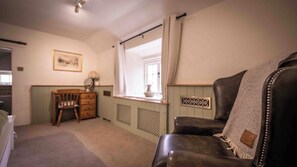 Interior - Freya's Cottage (Lincoln)