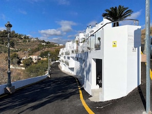 A white building with balconies, labeled "BALCÓN DEL MAR" and numbered 43. - Balcon del Mar Seaview 211 by Casasol (Nerja)