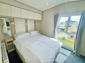 3 bedrooms - ABI Beachcomber - UKC9623 (Towyn)