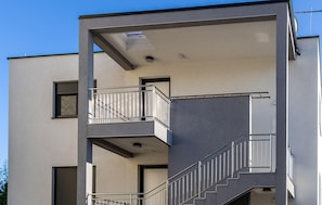 Exterior detail - 3 bedroom amazing apartment in Pakostane (Pakostane)