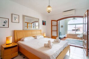 Room - Casa Rosa Splash Pool by Casasol (Nerja)