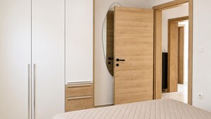 2 quartos, ferros/tábuas de passar roupa, Wi-Fi de cortesia
