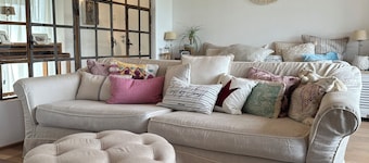 Nahe Hideaway – Boutique Apartment with Private Pool in Bad Sobernheim