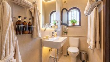 Shower, towels