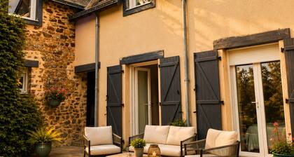 Maison pierre chic & jardin arboré calme