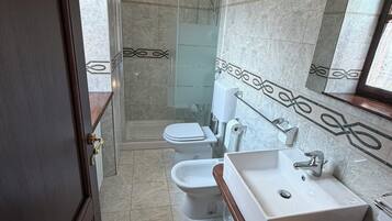 Chambre Double | Salle de bain