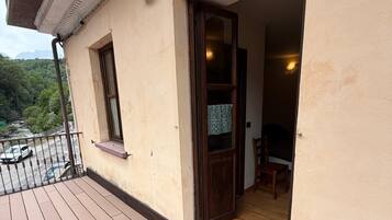 Tripla Superior, bagno in camera | Terrazza/patio