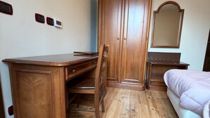 Familien-Zweibettzimmer, mit Bad