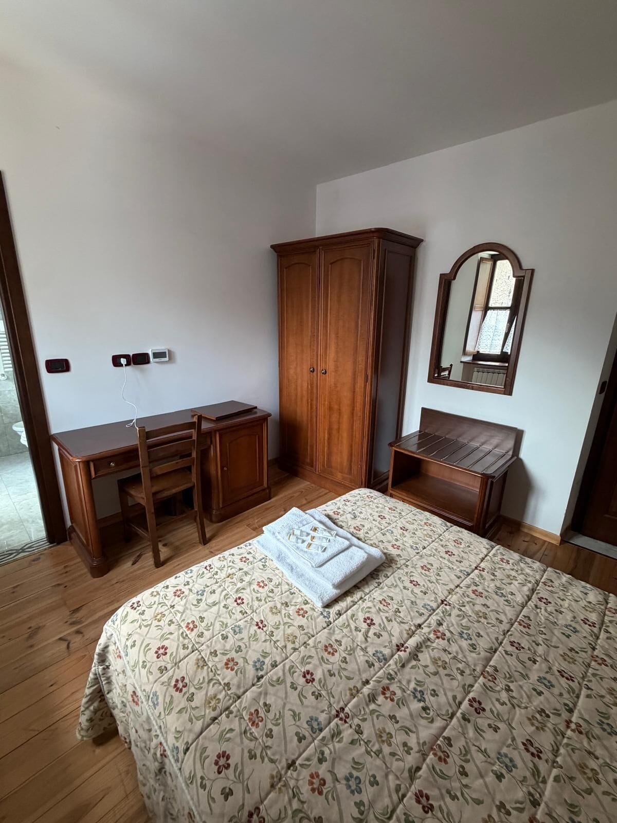 Habitación doble superior, baño privado, vista a la montaña