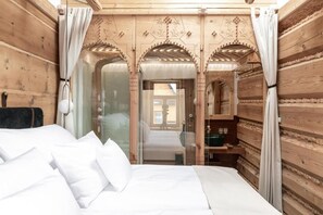 Deluxe Quadruple Room | In-room safe, iron/ironing board, free WiFi - Villa Milimani (Zakopane)