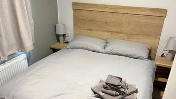 3 habitaciones, wifi gratis y ropa de cama