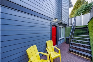 Terrace/patio - Modern Suite in Delta (Delta)