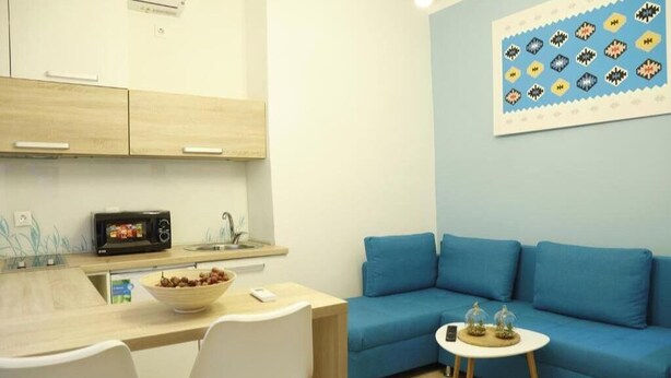 Interior - Blue & Rose Cozy | Heart of Sarajevo | Quiet Stay • Self Check-in • Elevator (Sarajevo)