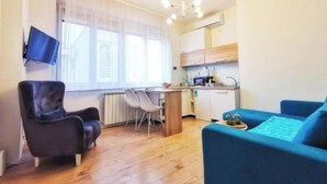 Living area - Blue & Rose Cozy | Heart of Sarajevo | Quiet Stay • Self Check-in • Elevator (Sarajevo)