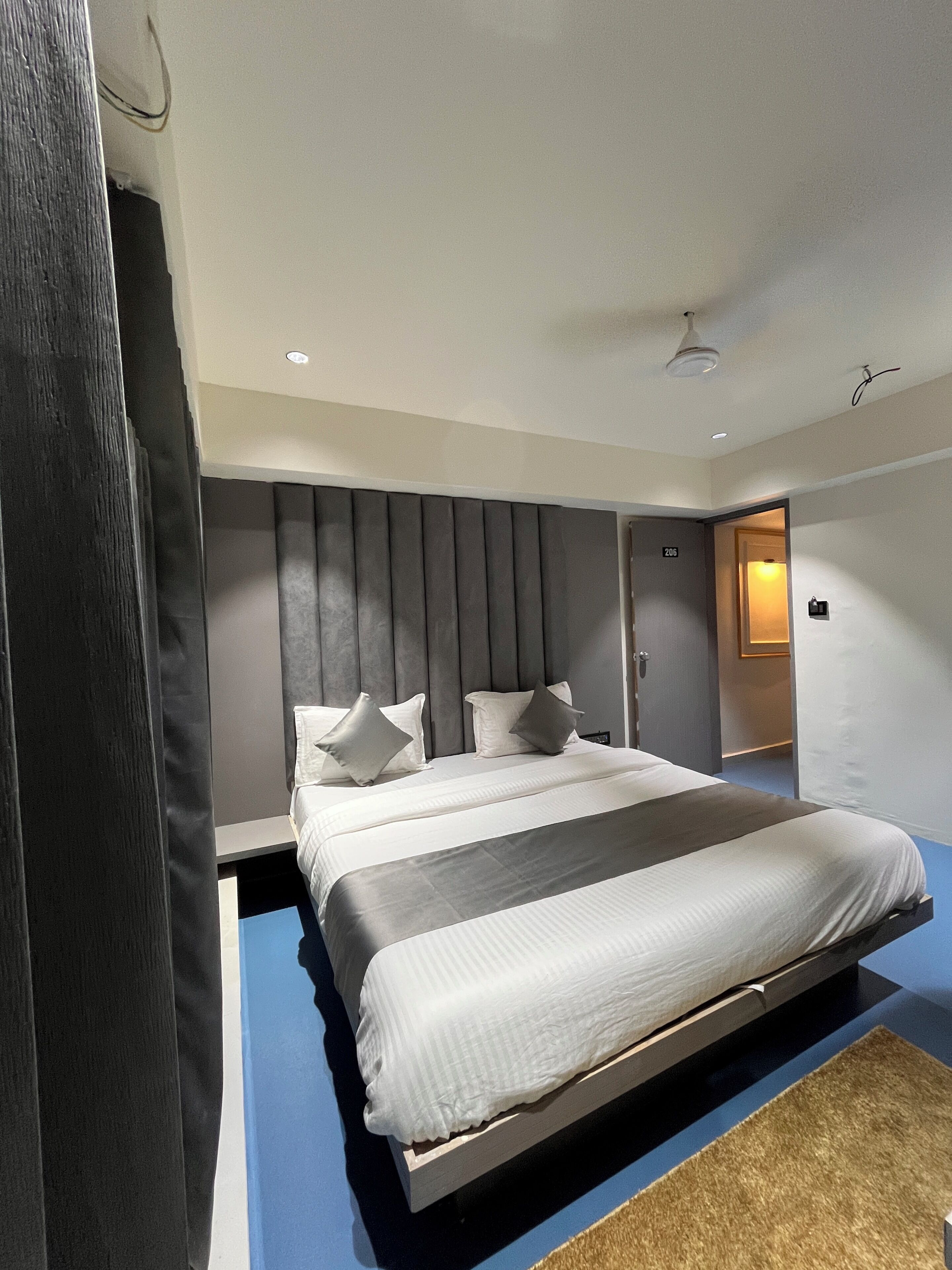 In-room safe, desk, laptop workspace, iron/ironing board