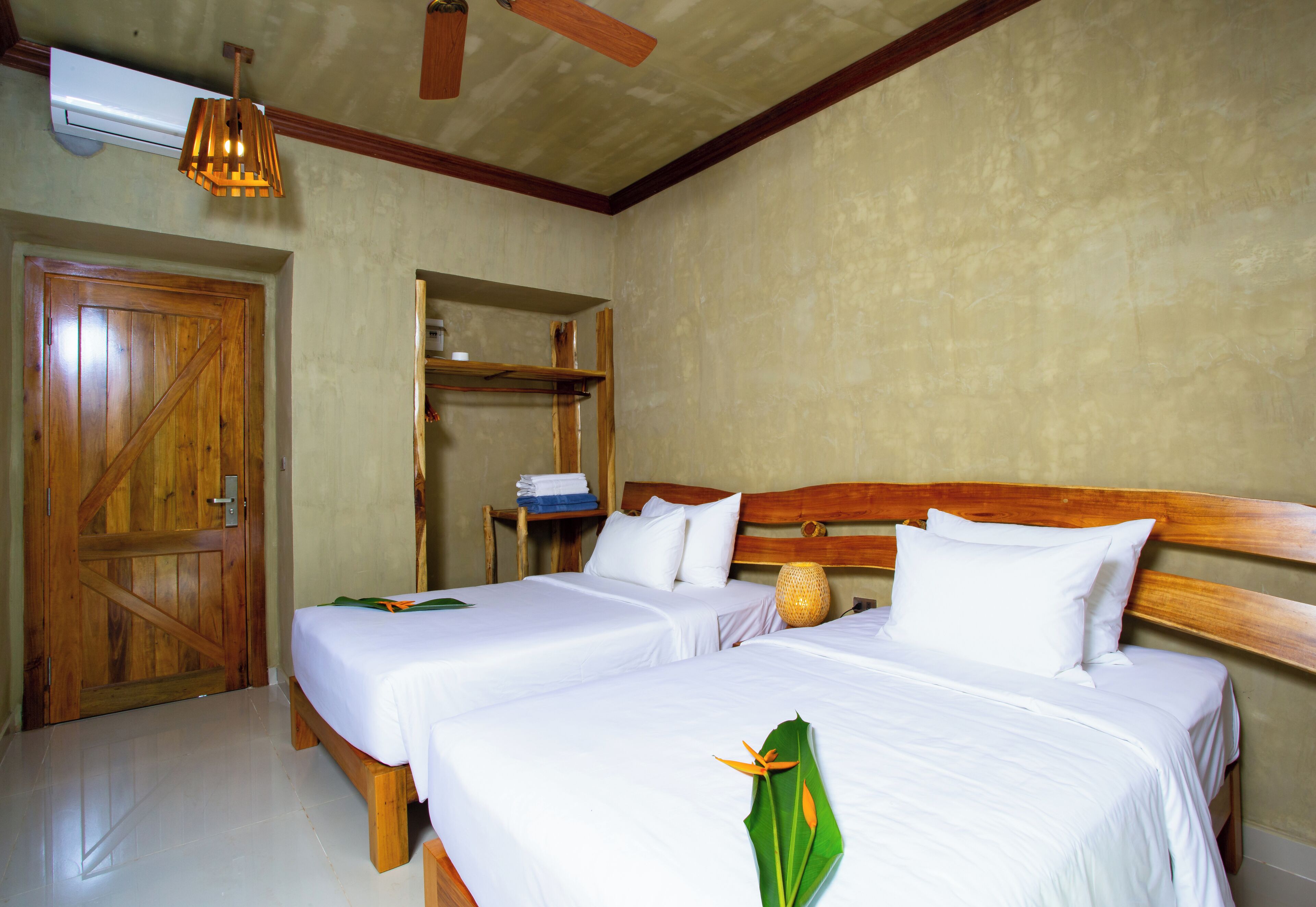 In-room safe, laptop workspace, free WiFi, bed sheets