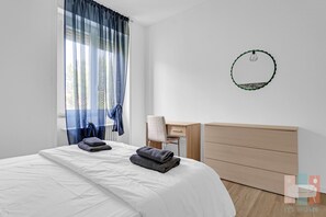 Room - Vrbo Property (Milano)